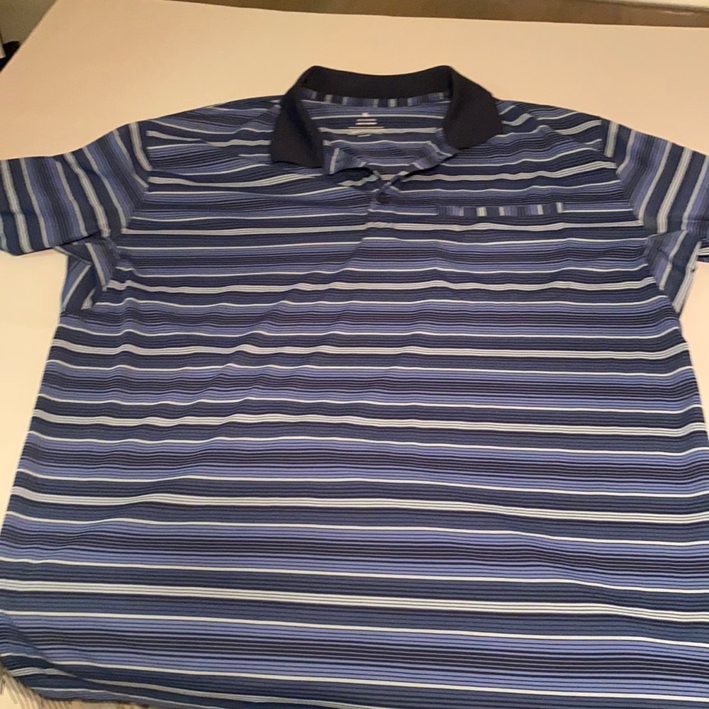 XL Duluth Trading Tee.